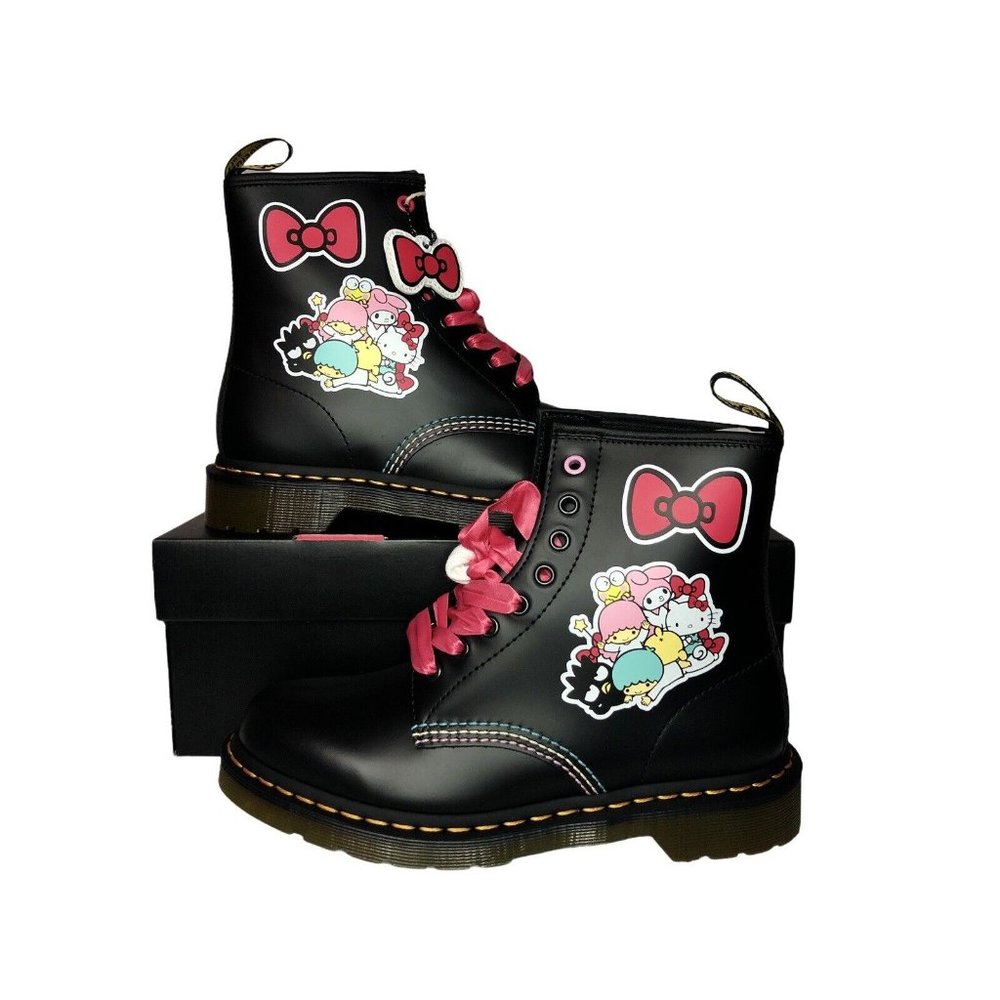 Dr. Martens Size 9 Women's LIMITED EDITION Jadon Hello Kitty 60th Anniversary